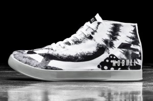 Nobull Artists For Humanity Canvas Mid Sportschuhe Damen Schwarz Weiß | 25147-ASTC