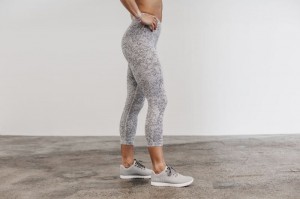 Nobull High-Rise Crop Plush Heather Strumpfhose Damen Weiß | 64328-WFLN