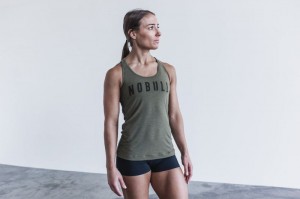 Nobull Racerback Classic Colors Muskelshirt Damen Grün | 03425-TXVD